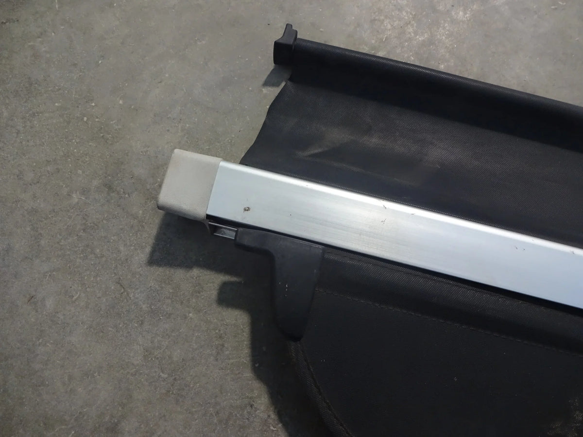 Pre-Owned 2012 Sizeubaru Forester Rear Grey Retractable Cargo Cover OEM (Good)
