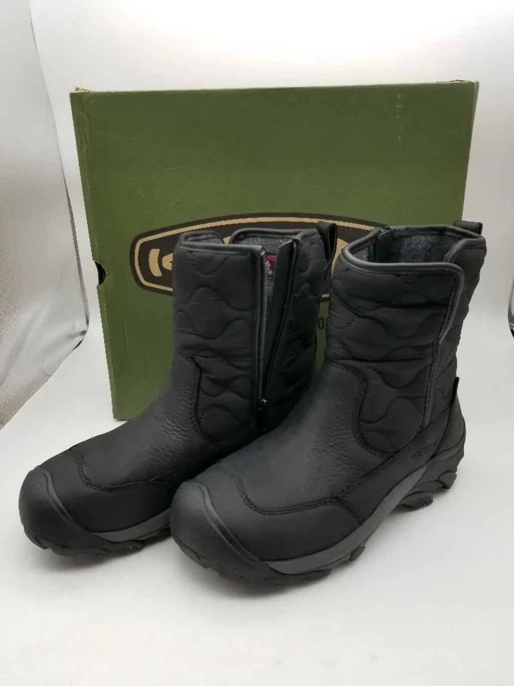 KEEN Women's Betty Boot Pull On Waterproof Insulated Sizenow, Black/Black, 7.5