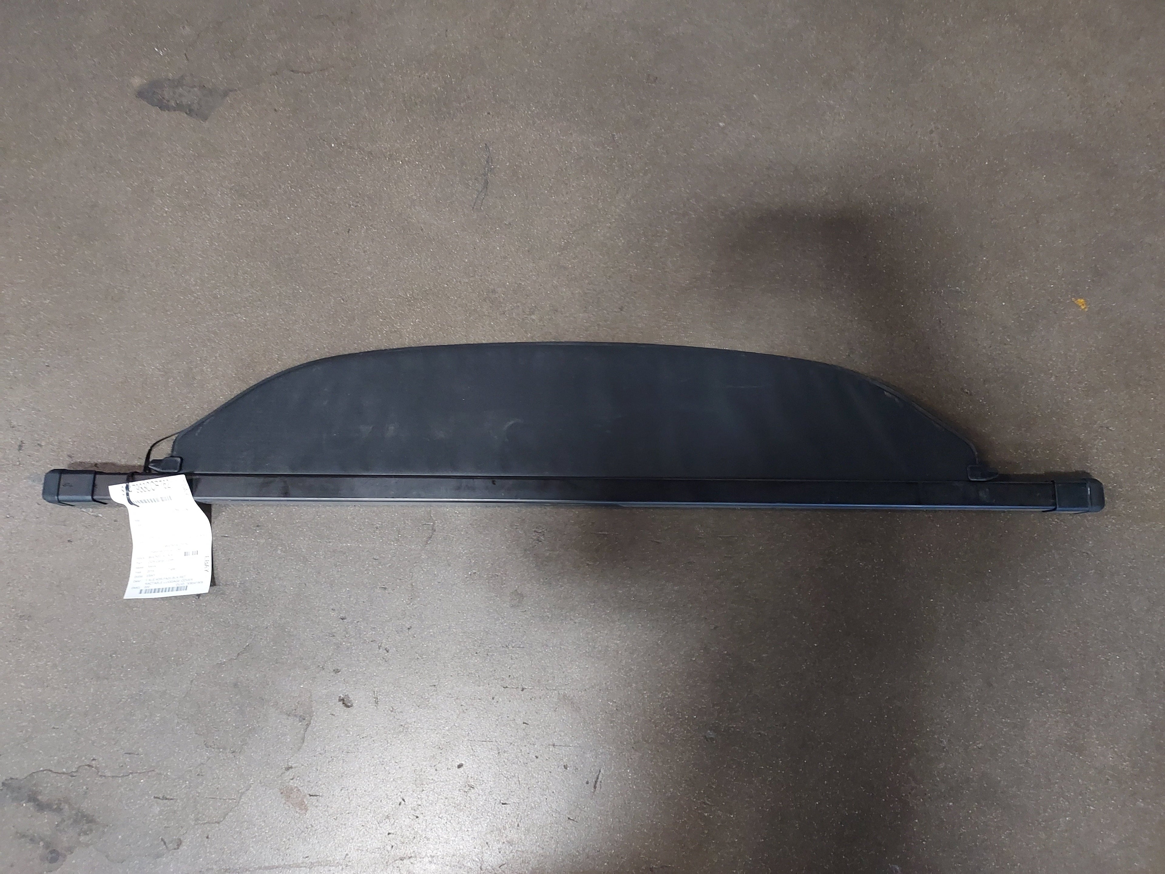Pre-Owned 2014 Toyota Rav4 Trunk Cargo Cover Sizehade OEM LKQ (Good)