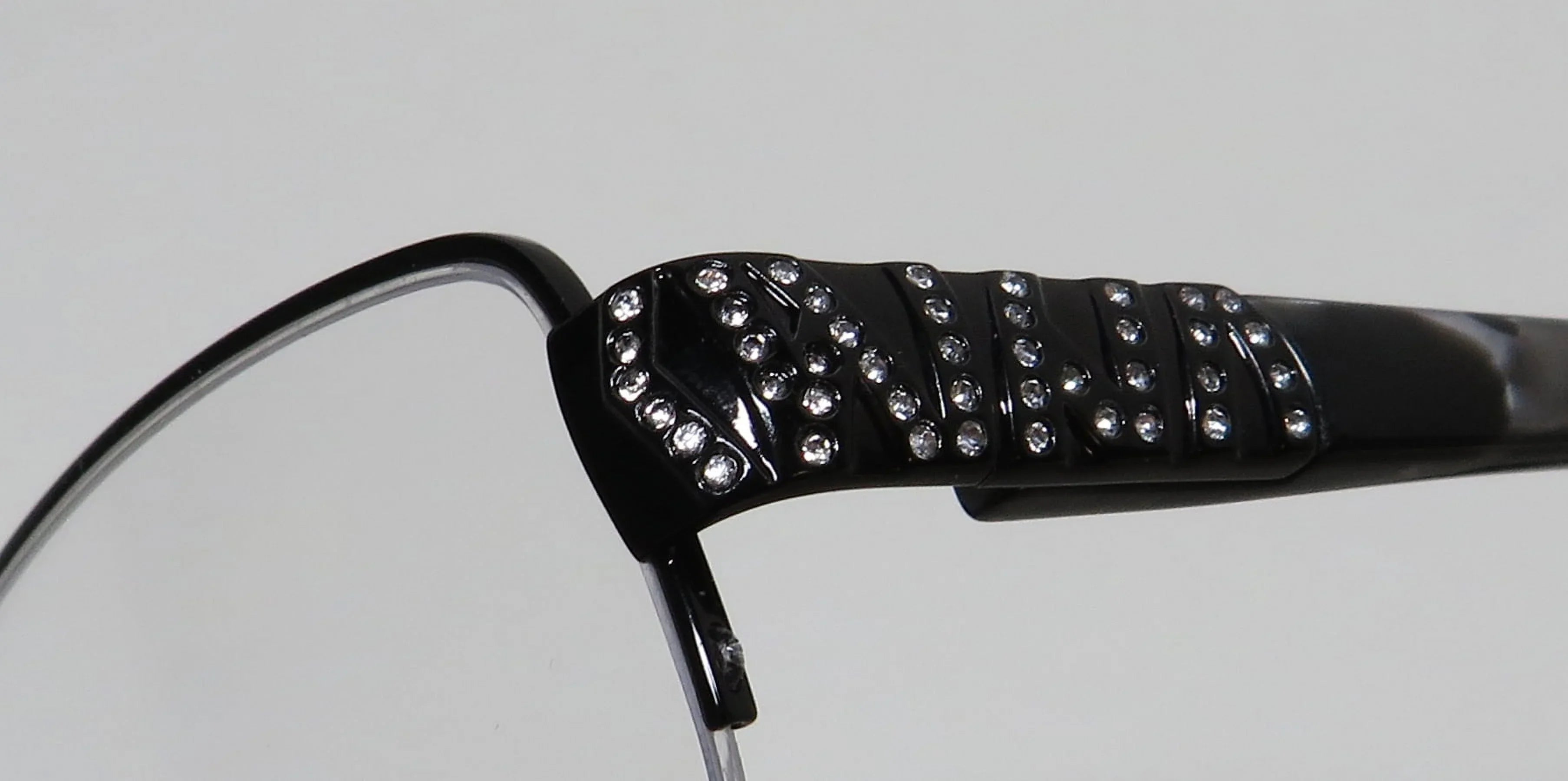 DANA BUCHMAN Eyeglasses HOLDEN Black 50MM