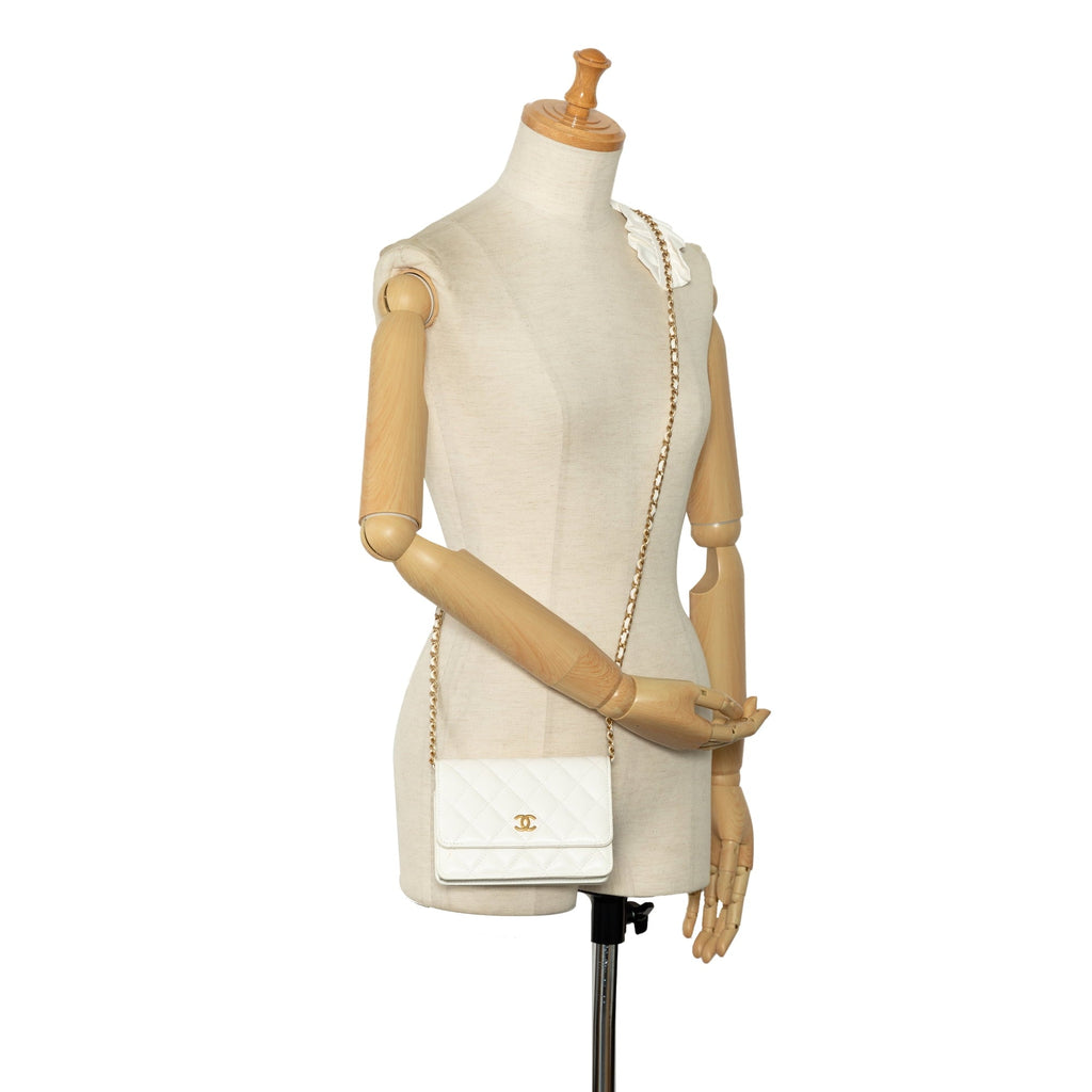 Pre-Owned Authenticated Chanel Romance Lambskin Wallet On Chain Leather Ivory Crossbody Bag Unisex (Good)